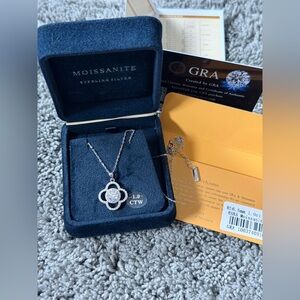 Neo Nova Sterling Silver 1.0ct Moissanite Clover Necklace - GRA Certified